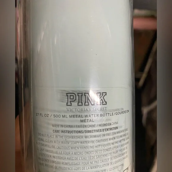 VS Pink Pineapple metal Water Bottle - Picture 3 of 4